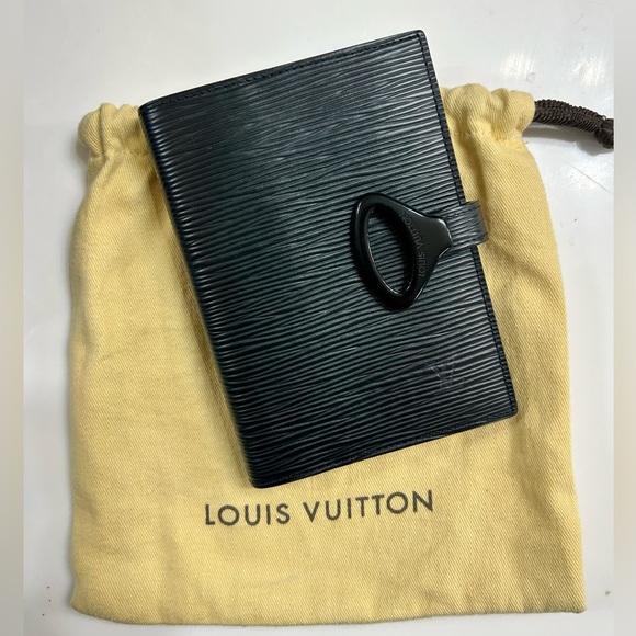 Louis Vuitton Black Epi Leather organizer - Picture 1 of 12